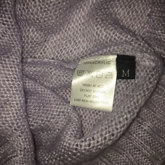 Ruffled Sleeve Beaded Knit Top - Picture 7 of 7